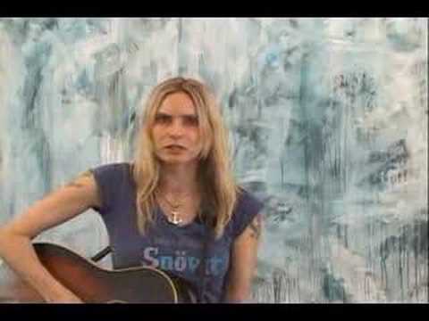 Aimee Mann — 31 Today