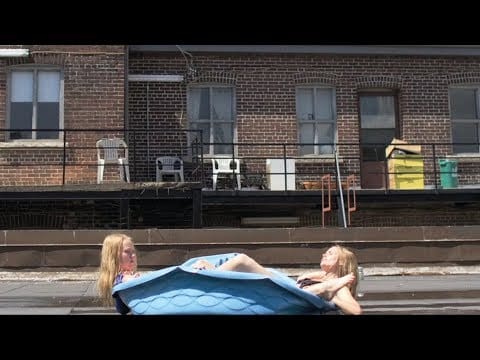 Metz — METZ - Wet Blanket [OFFICIAL VIDEO]