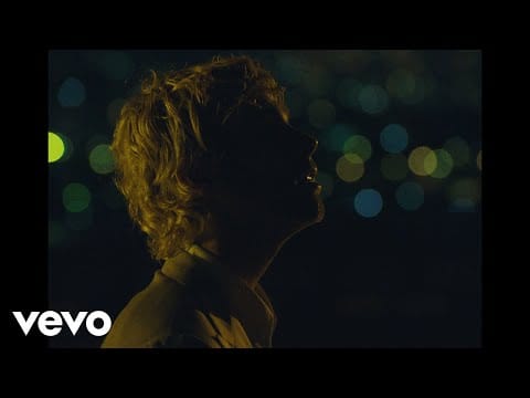 Luke Hemmings — Luke Hemmings - I'm Still Your Boy (Official Visualizer)