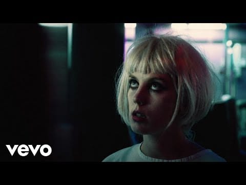 Black Honey — Crowded City