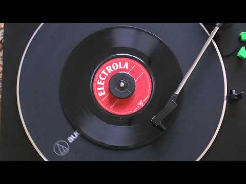 Conny Froboess — "Ich Bin Für Die Liebe Nicht Zu Jung" - Conny Froboess, Blum's Quartet, Berlipp's Band - 1961 45rpm