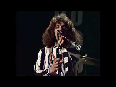 Geordie — Geordie feat. Brian Johnson: All Because Of You (Live TV Performance 1973)