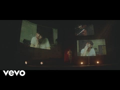 Declan McKenna — Listen to Your Friends
