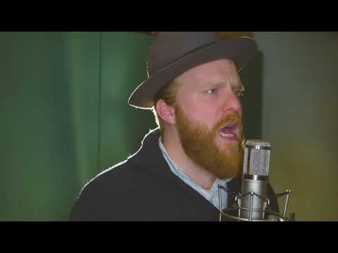 Alex Clare (2) — ALEX CLARE - THREE HEARTS (Official Video)