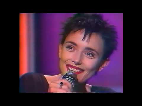 Jeanne Mas — JEANNE MAS - J ACCUSE + ITW B.Montiel ( 06/89)