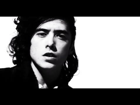 Sticky Fingers (9) — STICKY FINGERS - CARESS YOUR SOUL (Official video)