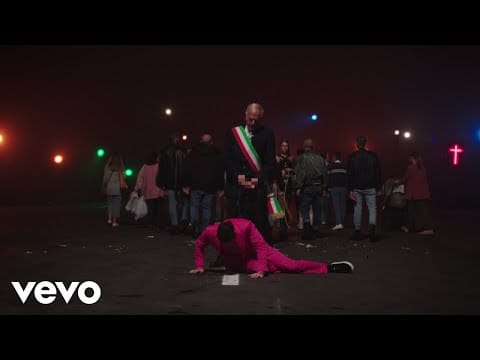 Fedez — Fedez - MORIRE MORIRE (Official Video)