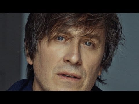 Thomas Dutronc — Thomas Dutronc - Dans tes yeux (Clip Officiel)