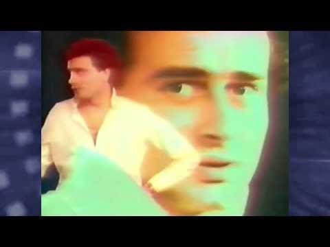 Pino D'Angiò — Pino D'angio - E' Libero Scusi (Es gratuito Perdón?)