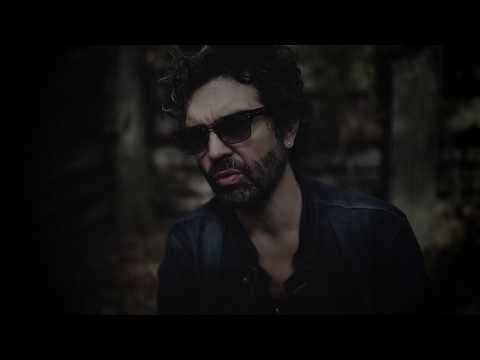 Doyle Bramhall II — Doyle Bramhall II “Love and Pain”  (Official Music Video)