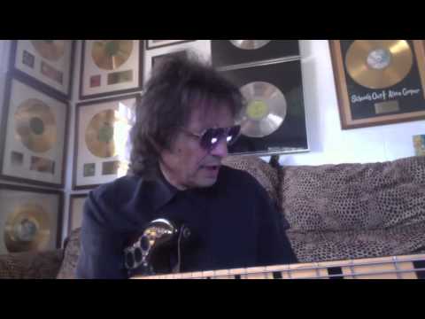 Dennis Dunaway — DENNIS DUNAWAY ON ROTOSOUND AND THE ALICE COOPER BAND
