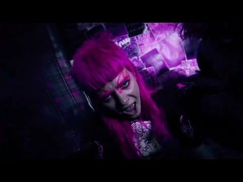 Girli — Dysmorphia