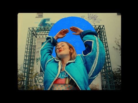 Bleu Soleil — Bleu Soleil & Luiza - Soleil Bleu (Clip officiel)