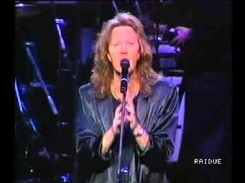 Umberto Tozzi — Umberto Tozzi - Dimmi di no Live @ Parma (part 3/23)