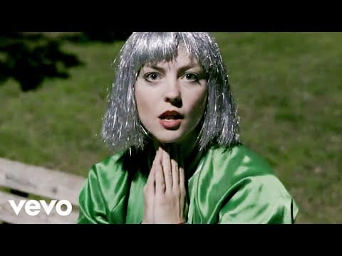 Angel Olsen — Shut Up Kiss Me