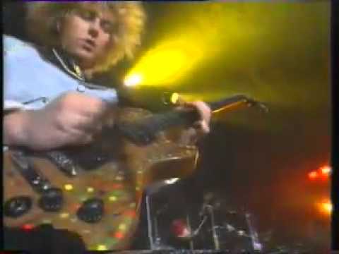 Doctor & The Medics — Doctor And The Medics - Perfect World - Meltdown