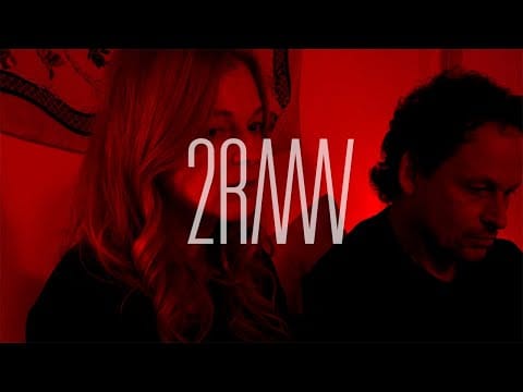 2raumwohnung — 2RAUMWOHNUNG - Hier sind wir alle (Official Video)