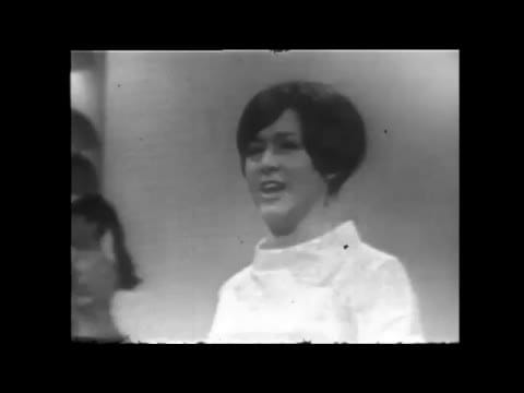 Maria Dallas — Maria Dallas - Tumblin' Down [1966 NZ Loxene Golden Disc]