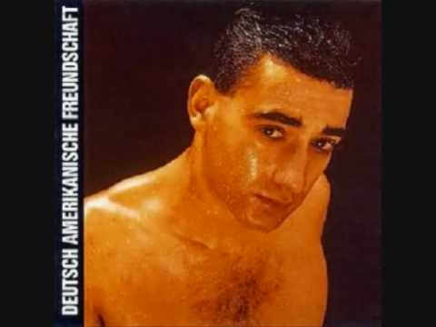 Deutsch Amerikanische Freundschaft — DAF - Mein herz macht bum