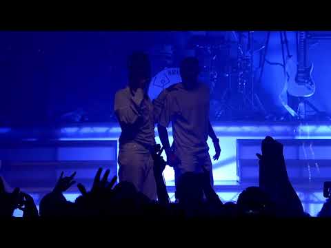 Little Simz — Devour/ Dead Body Remix/ Offence (#LiveInLondon)