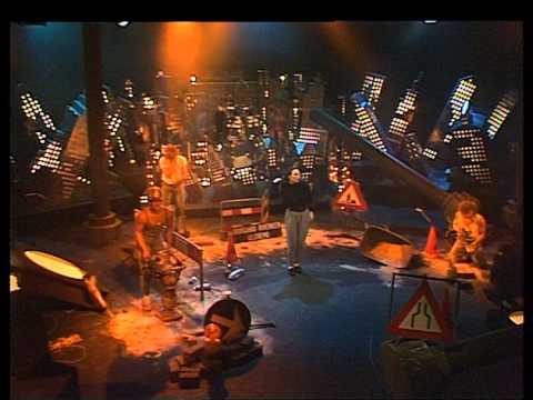 Jennifer Hall — TOPPOP: Jennifer Hall - Danger Men At Work