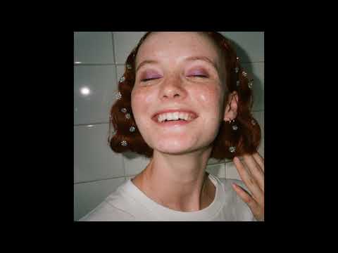 Kacy Hill — Kacy Hill - Told Me (Official Audio)
