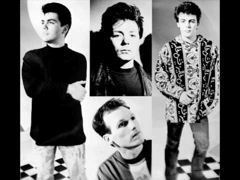 Alternative Radio — Alternative Radio - Strangers In Love (First Night, 1986)