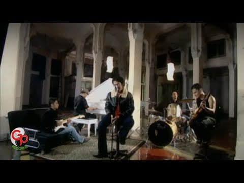 Ada Band — Ada Band - Masih (sahabatku, kekasihku) (Official Music Video)