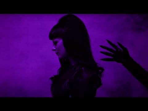 Olivia Jean — Olivia Jean - Raving Ghost (Official Music Video)