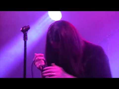 Crawling (2) — Crawling - Paper Cuts (Official Music Video)