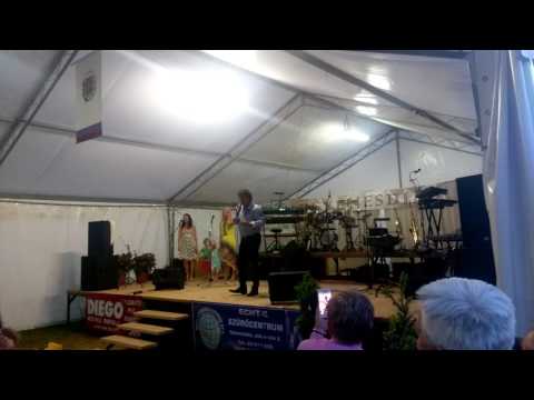 Gergely Róbert — Gergely Róbert - Emanuelle Élő/Live