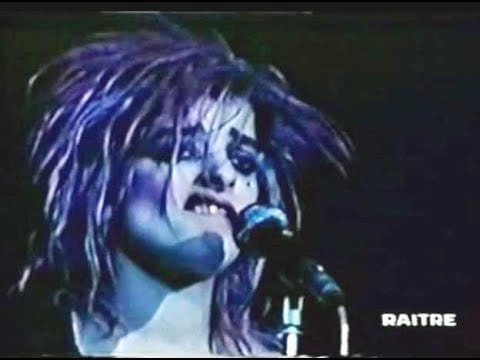 Nina Hagen Band — NINA HAGEN "AFRICAN REGGAE" live Paris 03 / 11 / 1980 (video)