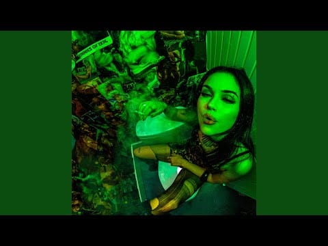Maggie Lindemann — novocaine