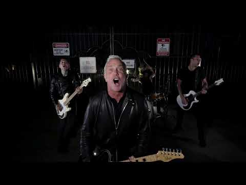 Goldfinger (7) — Goldfinger - A Million Miles (Official Music Video)