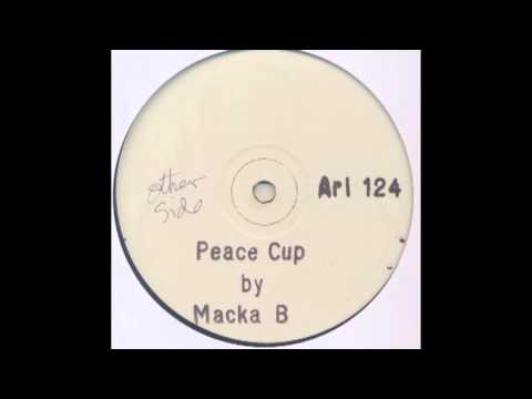 Macka B — Macka B - Peace Cup Ft. Sister Audrey [Africa Is Zion Riddim] + Dub (Ariwa 12" , 1984)