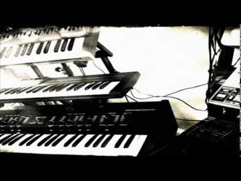 L'Avenir — L'Avenir - Umbra