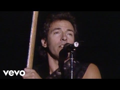 Bruce Springsteen & The E-Street Band — Bruce Springsteen - Born In The U.S.A. (Live)