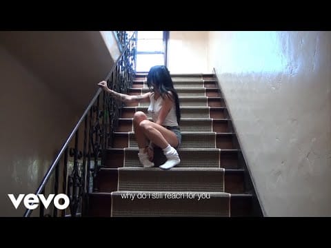 Maggie Lindemann — Maggie Lindemann, Max Fry - it's still you (Official Lyric Video)