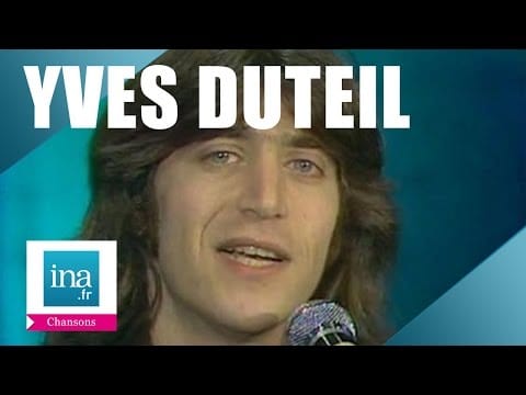 Yves Duteil — Yves Duteil "Le petit pont de bois" (live officiel) | Archive INA