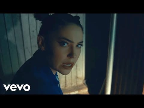 Bishop Briggs — Bishop Briggs - White Flag (Official Video)