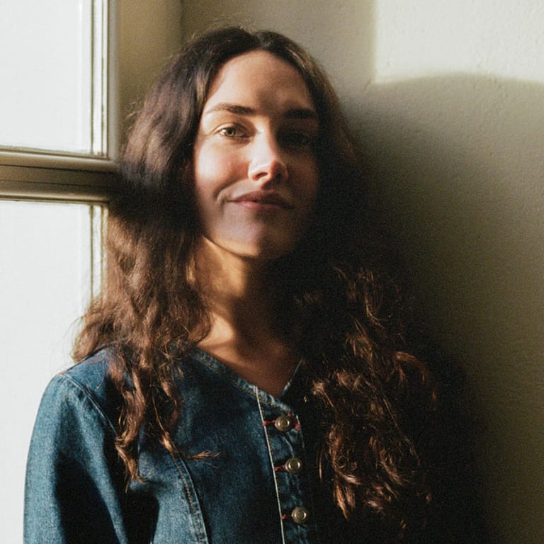 Áine Gordon