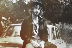 Angus Stone