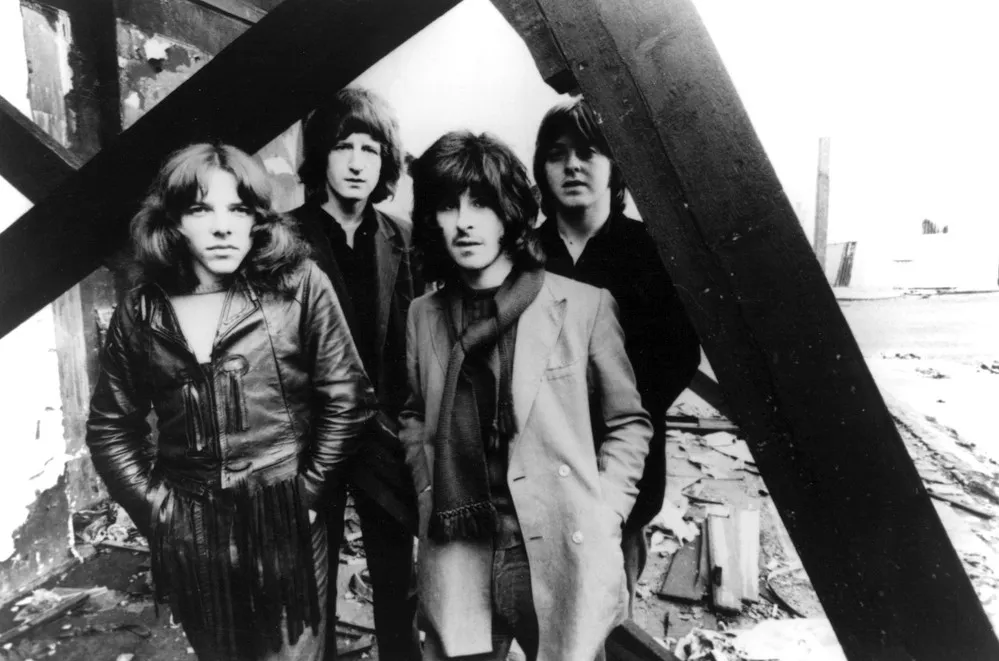 Apple Of My Eye Lyrics — Badfinger | Dork