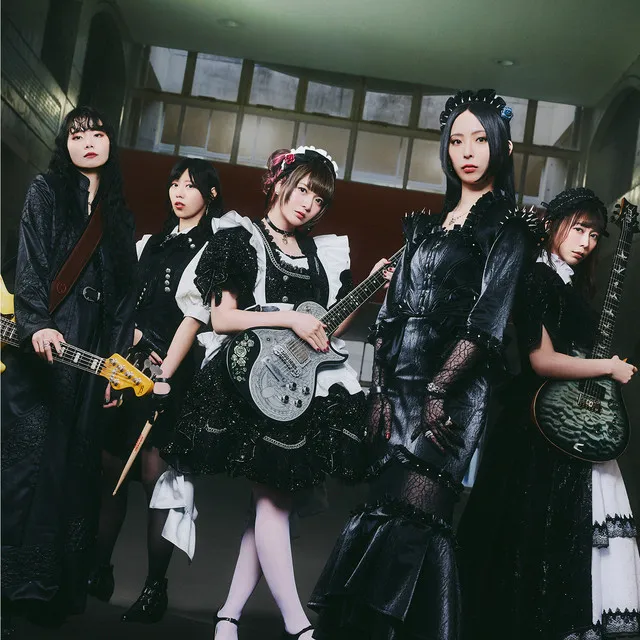 BAND-MAID
