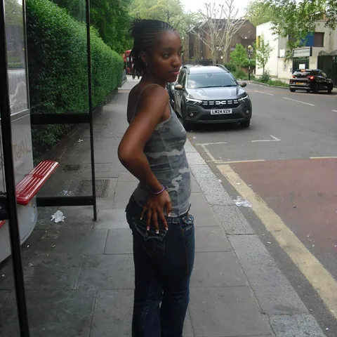 Dexter In The Newsagent