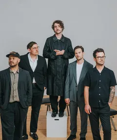 Kids In Glass Houses