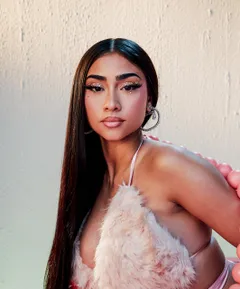 Paloma Mami