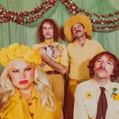 Shannon and the Clams
