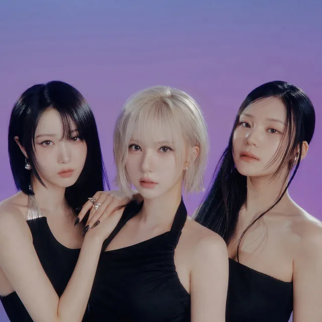 VIVIZ (비비지)