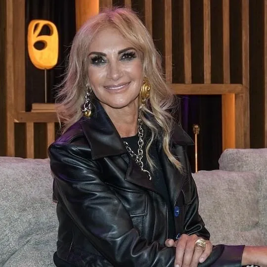 Adela Micha